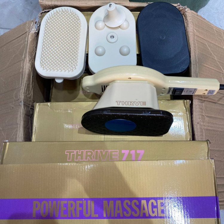 ماساژور اتویی ترایوو کیفیت بسیار عالی مدل THRIVE 717