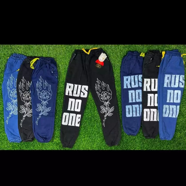 رنگ آبی موجوده فقط سایز ۷۰