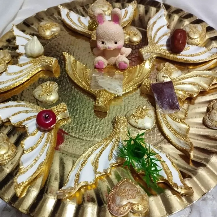 هفت سین با قالب پودر سنگ هنری با طرح دم ماهی و خوشکل