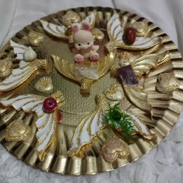 هفت سین با قالب پودر سنگ هنری با طرح دم ماهی و خوشکل