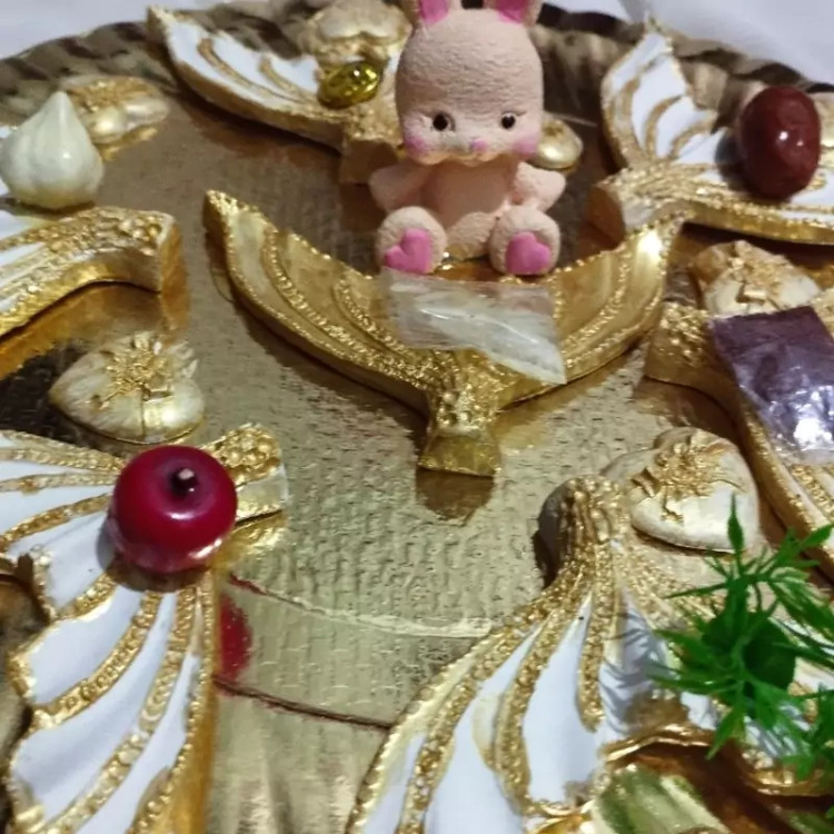 هفت سین با قالب پودر سنگ هنری با طرح دم ماهی و خوشکل